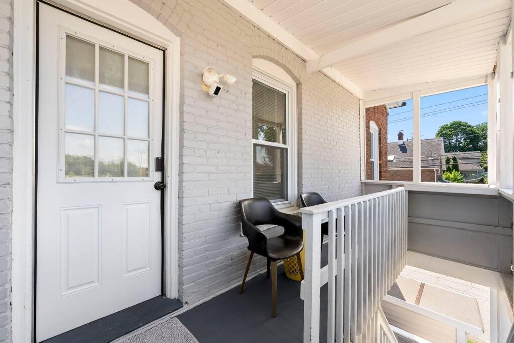 Ferienwohnung 10Guests! Parking 2Nd Floor-Duplex Fair Lawn Exterior foto
